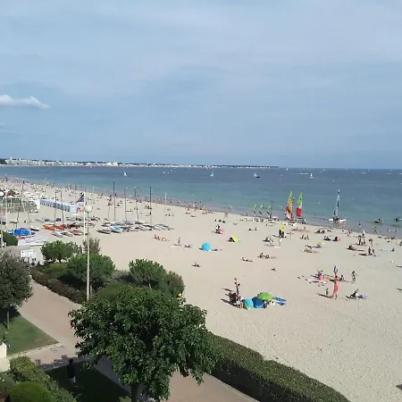 Loueurdappart - Studio Terrasse, Acces Direct Plage Benoit *